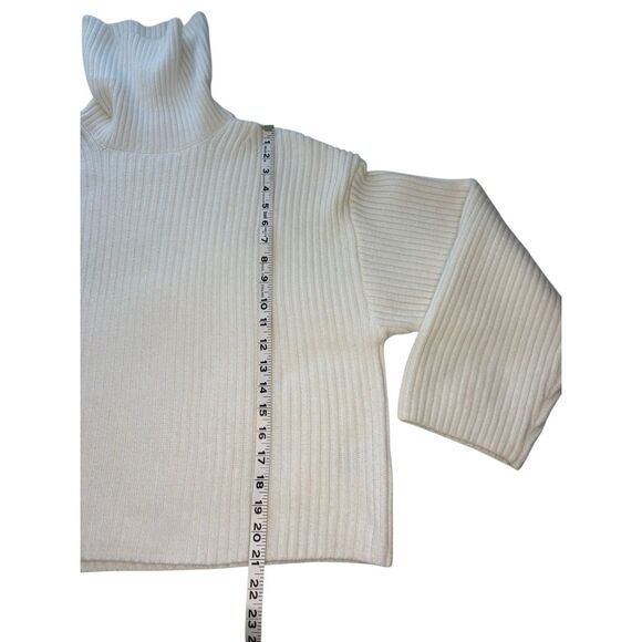 H&M oversized ribbed turtleneck sweater in off white - M - Picture 6 of 7